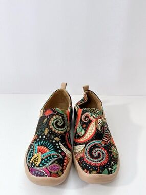 Size 8 UIN Wonder Mandela Slip-On Shoes Women’s Comfy Shoes